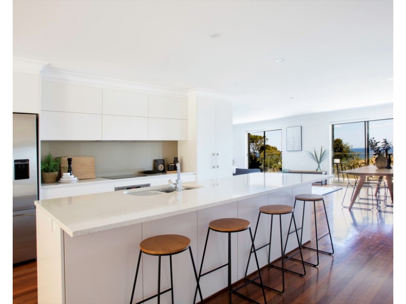 13 Macdonald Street, Killcare Heights NSW 2257