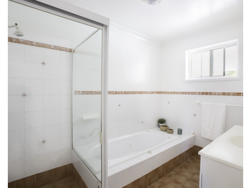 13 Macdonald Street, Killcare Heights NSW 2257