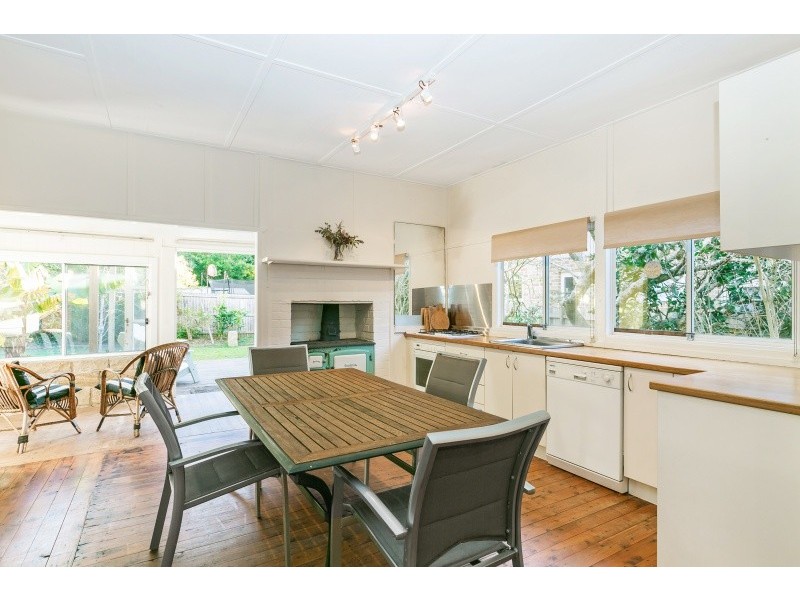 43 Venice Road, Pretty Beach NSW 2257