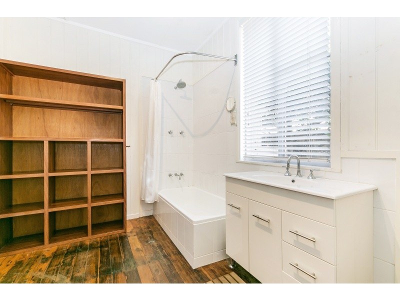 43 Venice Road, Pretty Beach NSW 2257