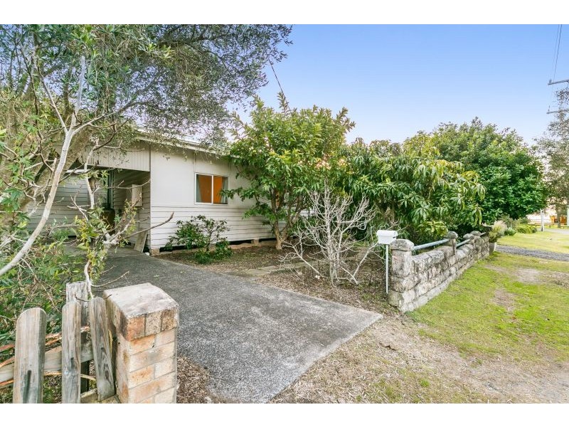 43 Venice Road, Pretty Beach NSW 2257