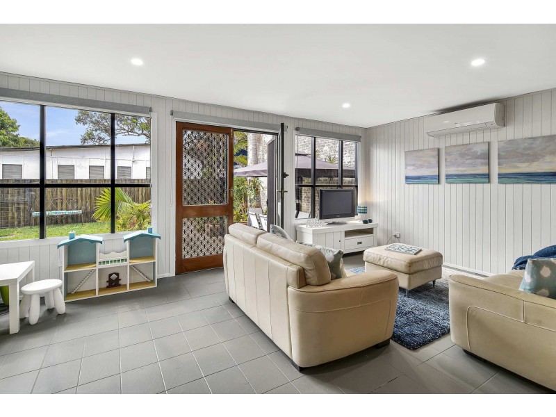 443 Ocean Beach Rd, Umina Beach NSW 2257