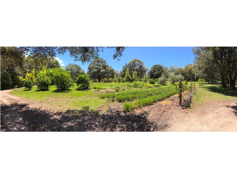 135 Maitland Bay Drive, Killcare Heights NSW 2257