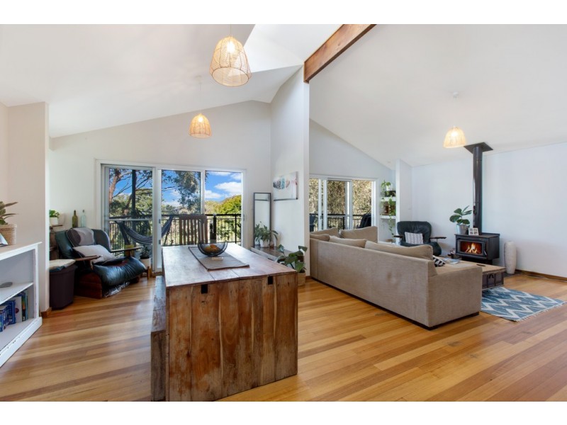 6 Masson Lane, Killcare NSW 2257