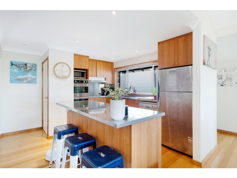 6 Masson Lane, Killcare NSW 2257