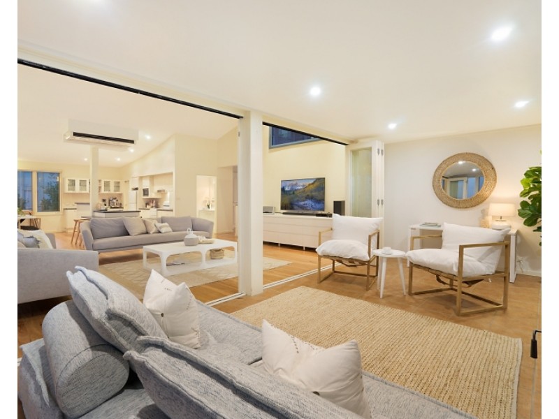 2a Patricia Place, Killcare NSW 2257