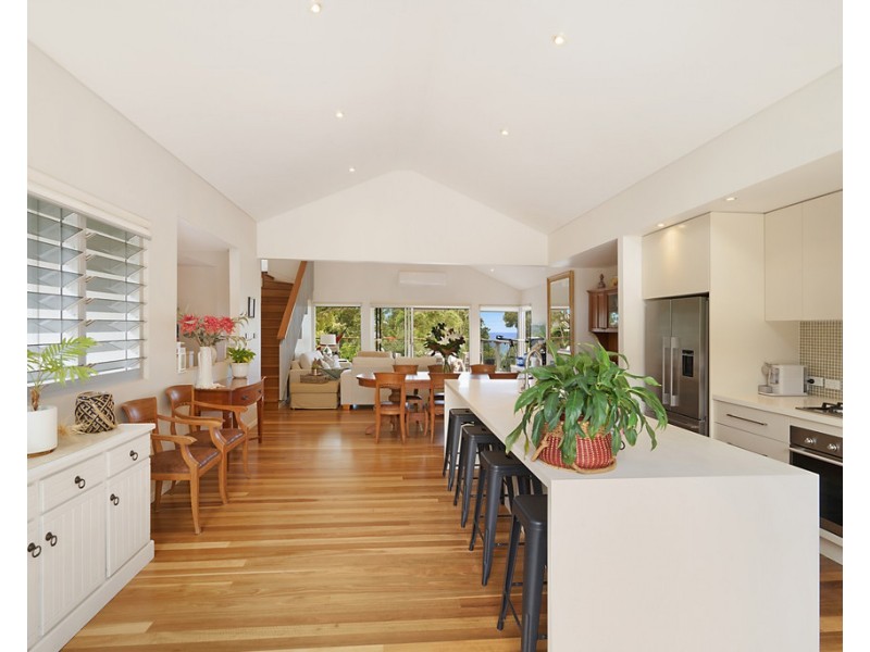 60 The Scenic Road, Killcare Heights NSW 2257