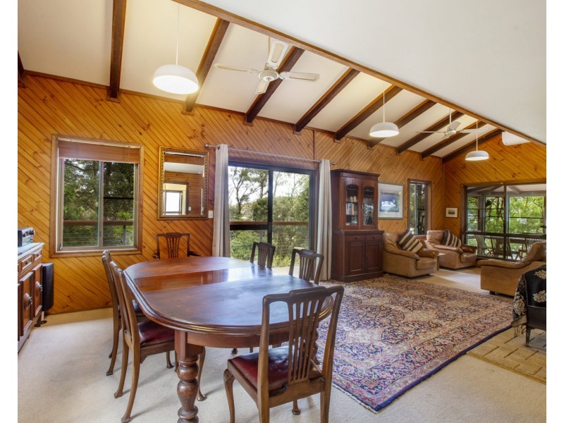 40 Hardys Bay Pde, Killcare NSW 2257