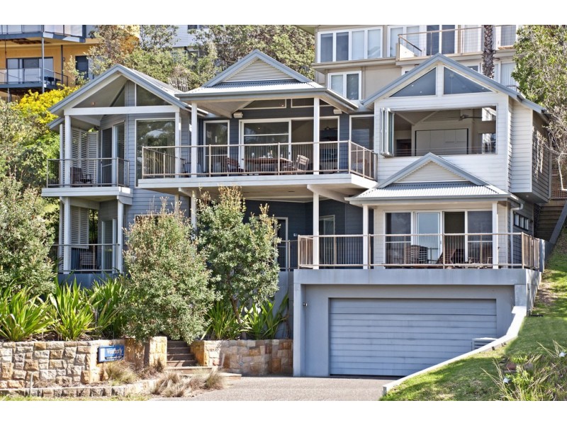 74 Beach Drive, Killcare NSW 2257