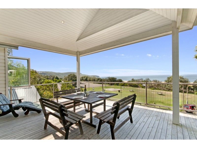 74 Beach Drive, Killcare NSW 2257