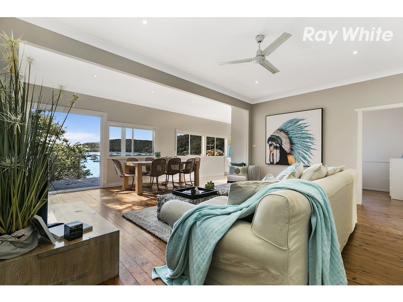 90 Araluen Drive, Hardys Bay NSW 2257
