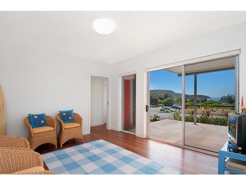 56 Beach Drive, Killcare NSW 2257