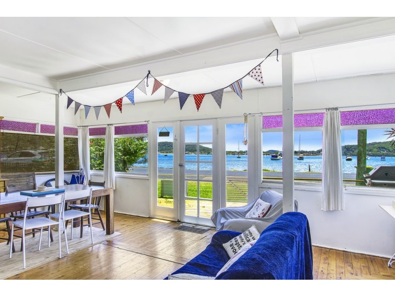 21 Pretty Beach Road, Pretty Beach NSW 2257