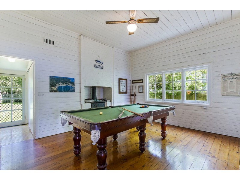 21 Pretty Beach Road, Pretty Beach NSW 2257