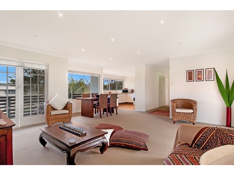 22 Ocean Street, North Avoca NSW 2260