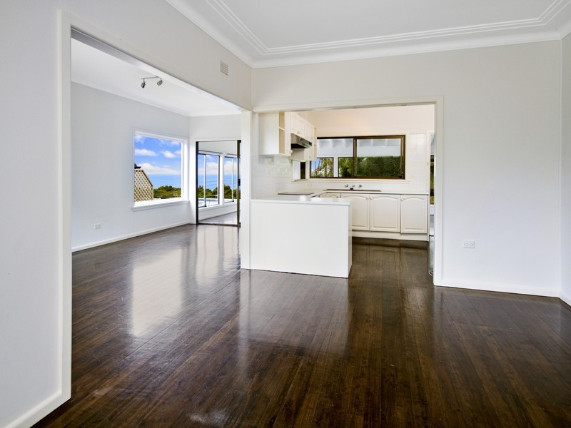 30 Nukara Ave, Killcare NSW 2257