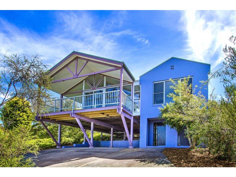 15 Jacqueline Avenue, Killcare Heights NSW 2257