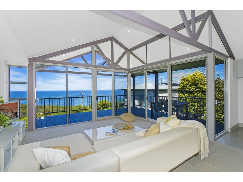 15 Jacqueline Avenue, Killcare Heights NSW 2257