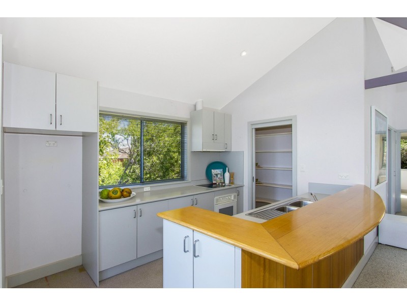 15 Jacqueline Avenue, Killcare Heights NSW 2257