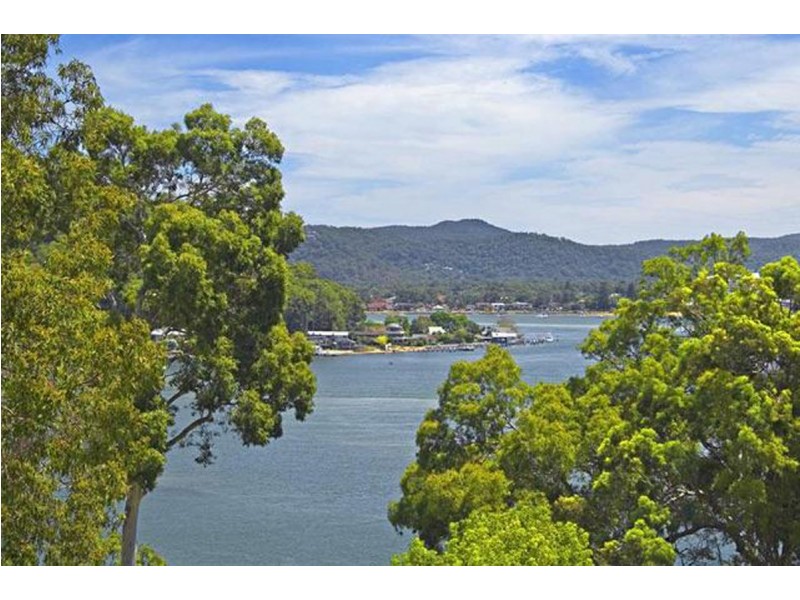 98 Heath Road, Pretty Beach NSW 2257