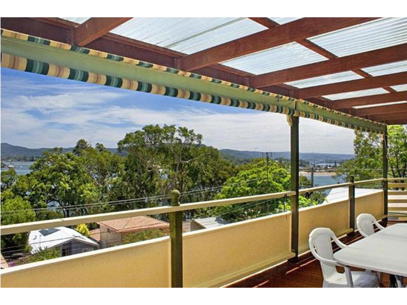 98 Heath Road, Pretty Beach NSW 2257