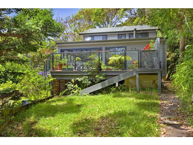 24 Heath Road, Hardys Bay NSW 2257