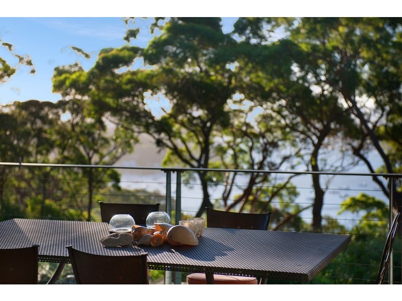 10 Wards Hill Rd, Killcare Heights NSW 2257