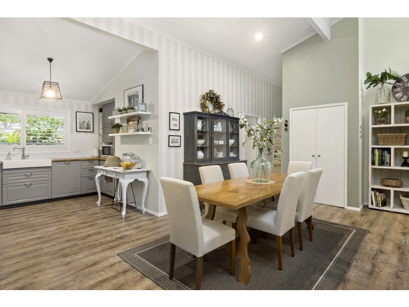 24 Fraser Rd, Killcare NSW 2257