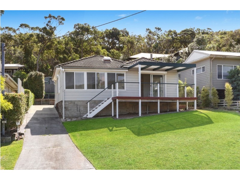 6 Beach Drive, Killcare NSW 2257