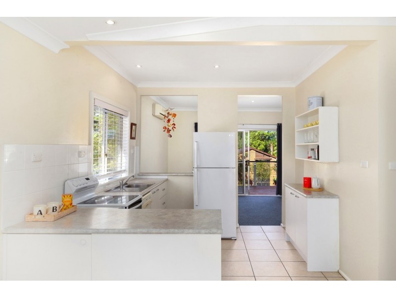 6 Beach Drive, Killcare NSW 2257
