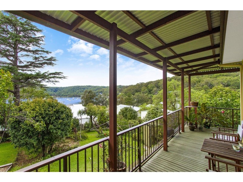 27 Heath Rd, Hardys Bay NSW 2257