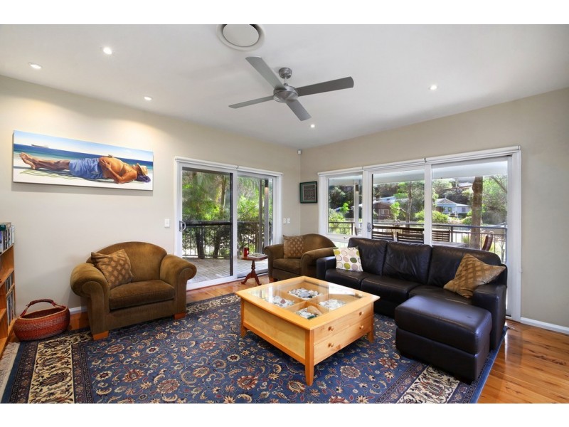 108 Araluen Dr, Hardys Bay NSW 2257