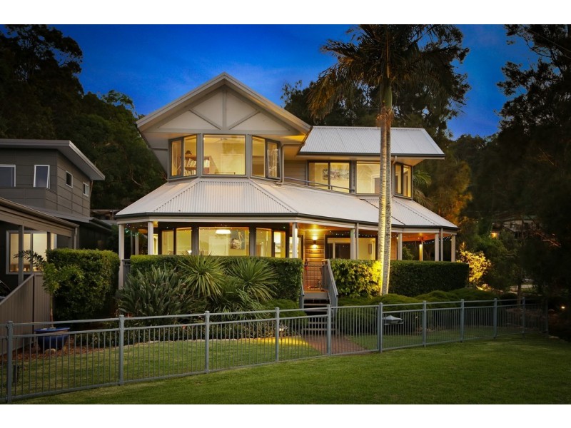 108 Araluen Dr, Hardys Bay NSW 2257