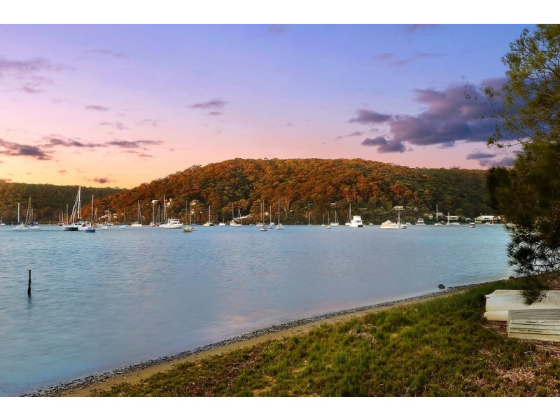 108 Araluen Dr, Hardys Bay NSW 2257