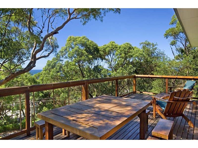 8 Grandview Crescent, Killcare NSW 2257