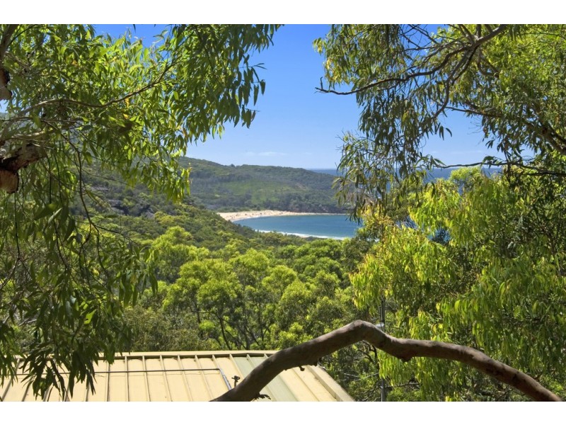 8 Grandview Crescent, Killcare NSW 2257