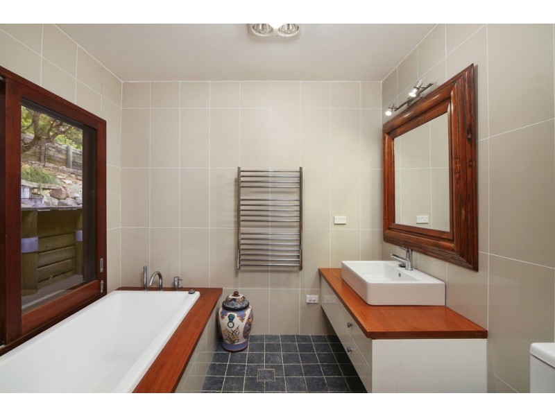 27 Hardys Bay Parade, Killcare NSW 2257