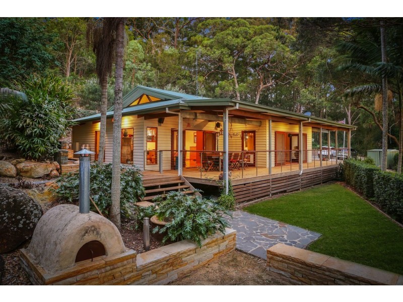 27 Hardys Bay Parade, Killcare NSW 2257