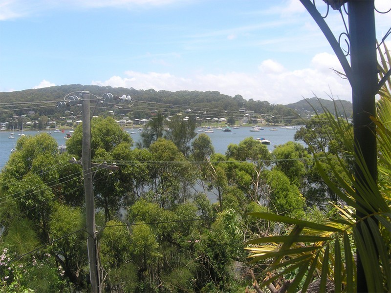 44 Hardys Bay Pde, Killcare NSW 2257