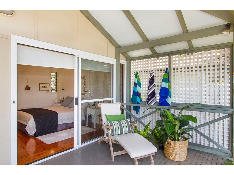 76 Araluen Drive, Hardys Bay NSW 2257