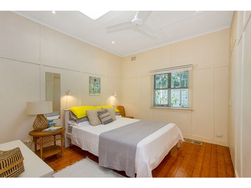 76 Araluen Drive, Hardys Bay NSW 2257