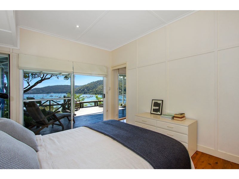 76 Araluen Drive, Hardys Bay NSW 2257