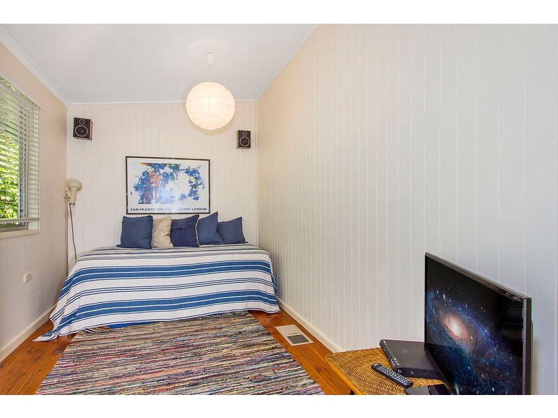 76 Araluen Drive, Hardys Bay NSW 2257