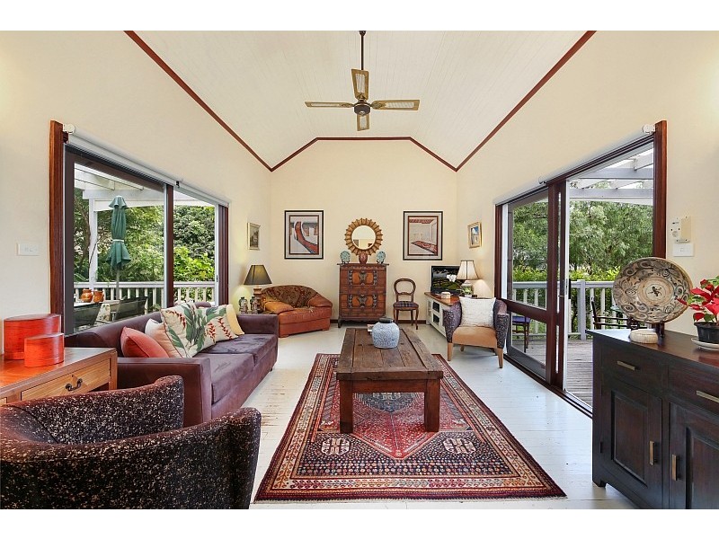 21 High View Road, Pretty Beach NSW 2257