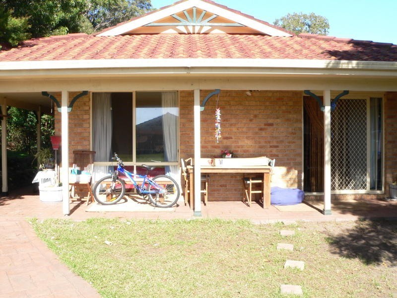 2/12 Pretty Beach Road, Pretty Beach NSW 2257