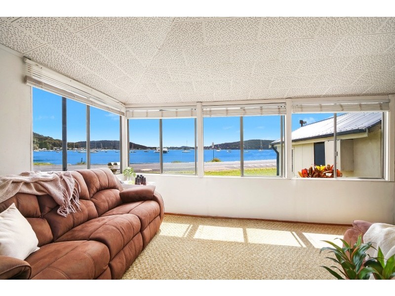 19 Pretty Beach Road, Pretty Beach NSW 2257