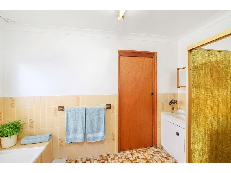 19 Pretty Beach Road, Pretty Beach NSW 2257