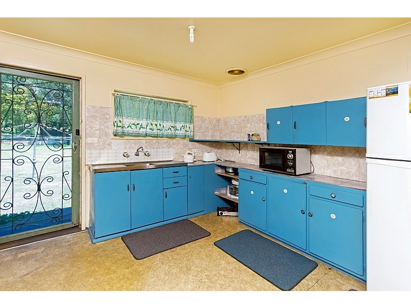 41 Venice Road, Pretty Beach NSW 2257