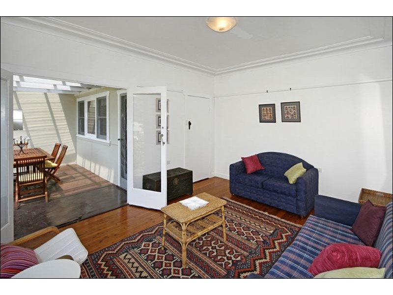 2 Wagstaffe Ave, Wagstaffe NSW 2257