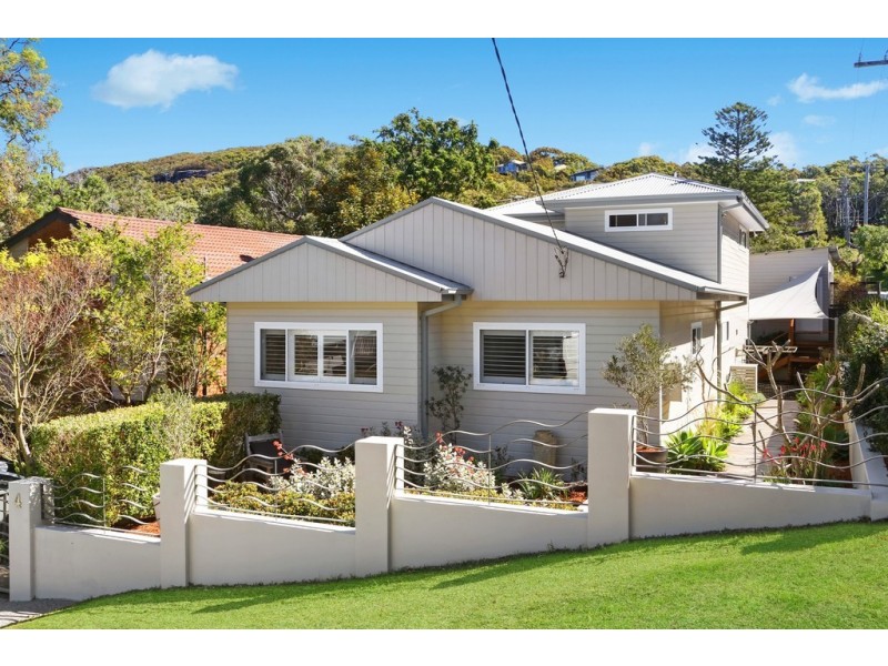4 Putty Beach Drive, Killcare NSW 2257